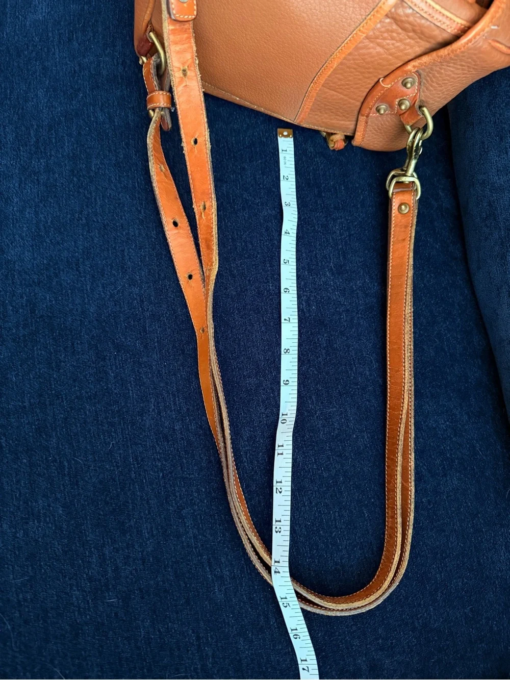 Dooney & Bourke classic vintage